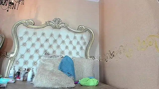 Celeste Baker  online show from 03.06.26