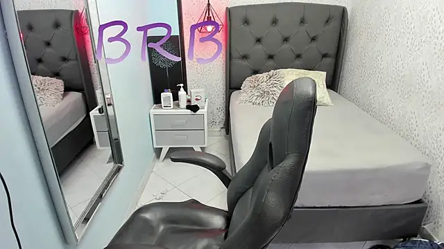 SUZETMONACO online show from 02.05.26