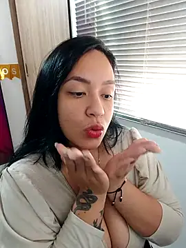 marta201 alfaro online show from 10.19.25