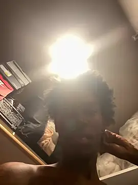 Snapshot of JasperBlaxx chatting on 12.16.24 JasperBlaxx online show from 12.16.24