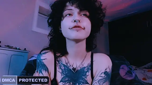 Snapshot of NaughtyLittleFox chatting on 05.22.26 NaughtyLittleFox online show from 05.22.26