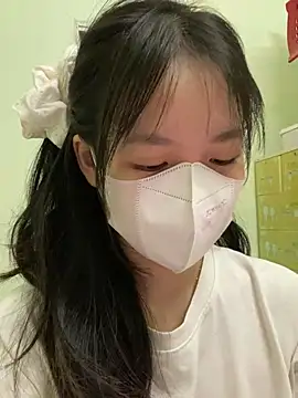 Snapshot of minmin2kk5 chatting on 03.12.25 minmin2kk5 online show from 03.12.25