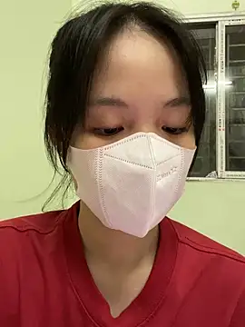 Snapshot of minmin2kk5 chatting on 09.10.25 minmin2kk5 online show from 09.10.25