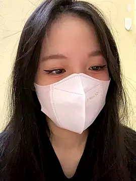 Snapshot of minmin2kk5 chatting on 09.10.25 minmin2kk5 online show from 09.10.25