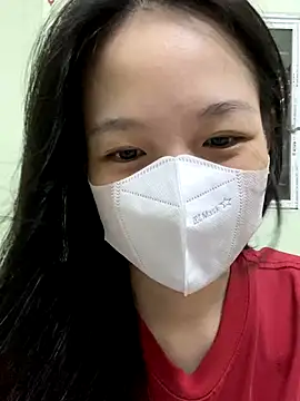 Snapshot of minmin2kk5 chatting on 10.06.25 minmin2kk5 online show from 10.06.25