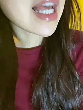 minmin2kk5 online show from 02.14.26