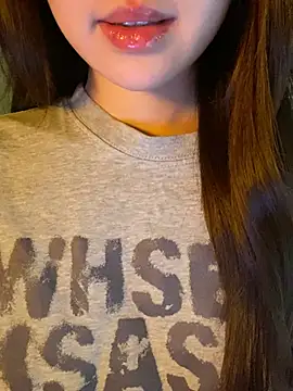 minmin2kk5 online show from 04.19.26