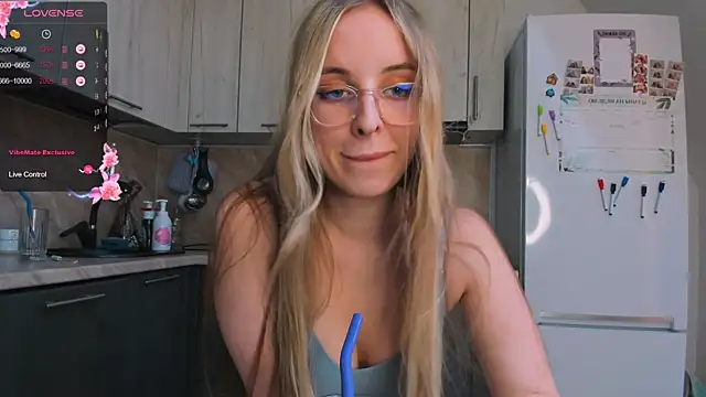 violet blue eyes online show from 02.16.25