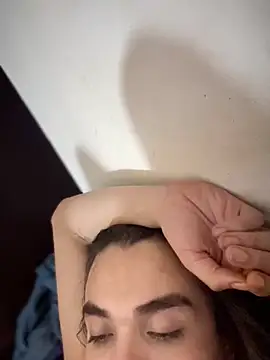 saracaball  online show from 11.09.25