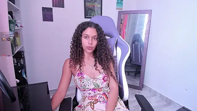Snapshot of Rati_Curly chatting on 01.09.26 Rati Curly online show from 01.09.26