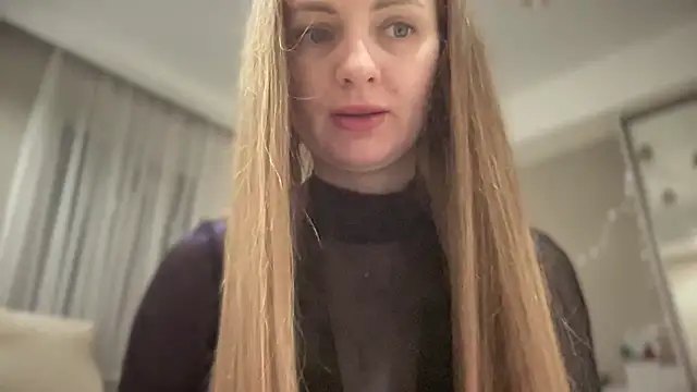 Snapshot of Viola_sweet chatting on 01.24.25 Viola sweet online show from 01.24.25