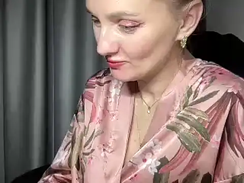 Snapshot of Viola_sweet chatting on 02.03.25 Viola sweet online show from 02.03.25