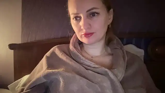 Snapshot of Viola_sweet chatting on 03.04.26 Viola sweet online show from 03.04.26