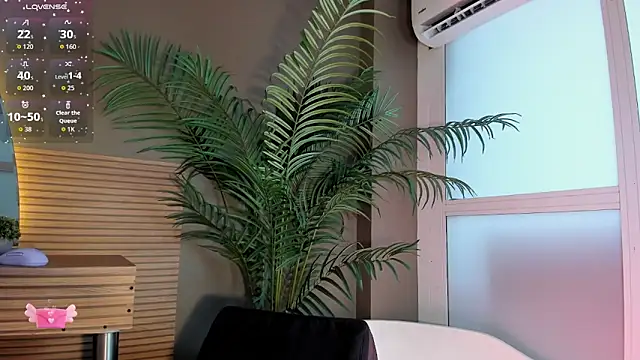 Aprillbrunette online show from 05.19.26