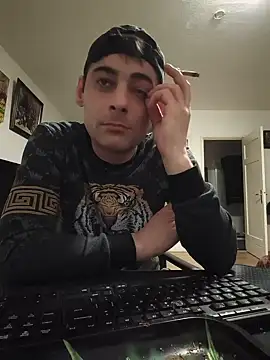 Snapshot of mihaimichael chatting on 06.15.26 mihaimichael online show from 06.15.26