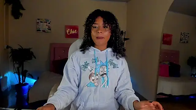 keyla roberts777 online show from 12.18.24