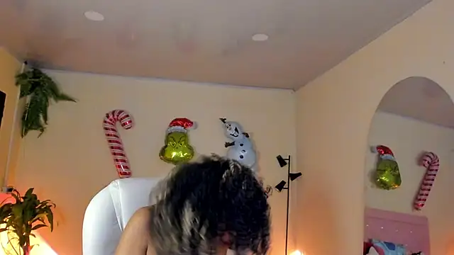 keyla roberts777 online show from 12.28.24