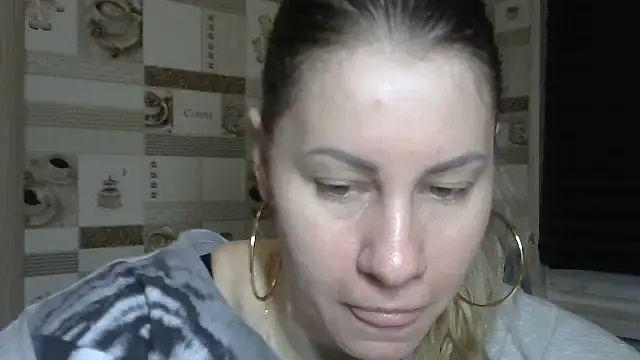 TherestlessKitty online show from 11.29.25