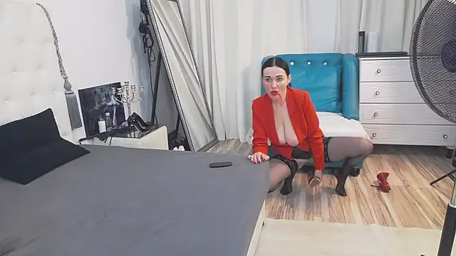 Snapshot of AlinaOnly chatting on 01.26.25 AlinaOnly online show from 01.26.25
