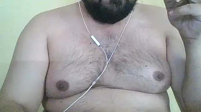 ARYANAVAILABLE online show from 03.18.25