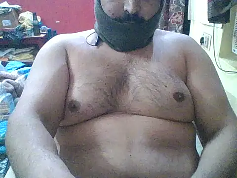 ARYANAVAILABLE online show from 01.31.26