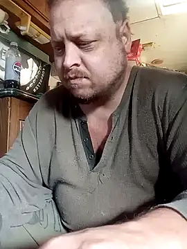 Snapshot of tjmacksjr chatting on 12.20.24 tjmacksjr online show from 12.20.24