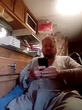 Snapshot of tjmacksjr chatting on 01.08.25 tjmacksjr online show from 01.08.25