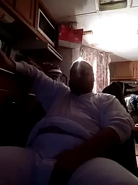 Snapshot of tjmacksjr chatting on 03.15.25 tjmacksjr online show from 03.15.25