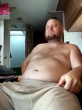 Snapshot of tjmacksjr chatting on 11.18.25 tjmacksjr online show from 11.18.25