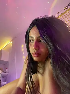 Snapshot of AlisonHoot69 chatting on 01.15.25 AlisonHoot69 online show from 01.15.25