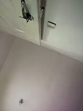 Snapshot of AlisonHoot69 chatting on 02.19.25 AlisonHoot69 online show from 02.19.25