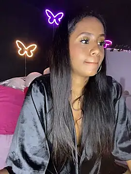 Snapshot of AlisonHoot69 chatting on 03.15.25 AlisonHoot69 online show from 03.15.25