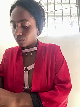 Snapshot of AlisonHoot69 chatting on 09.13.25 AlisonHoot69 online show from 09.13.25