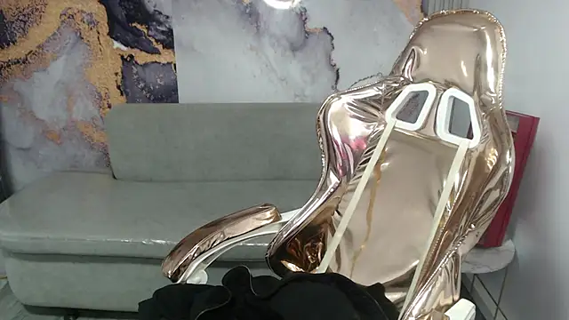 Cristal v 1 online show from 02.20.25