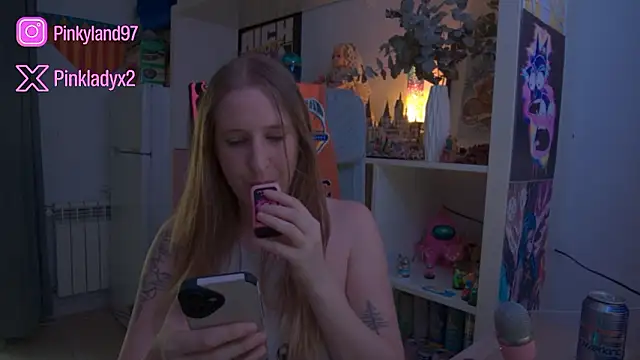 Pinkyladyxxx online show from 02.21.26