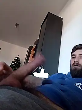 Snapshot of kevcore96 chatting on 01.04.25 kevcore96 online show from 01.04.25