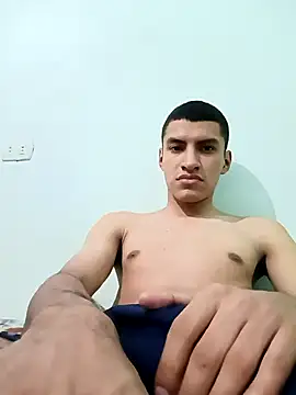 Snapshot of Rogersmit2 chatting on 11.12.25 Rogersmit2 online show from 11.12.25