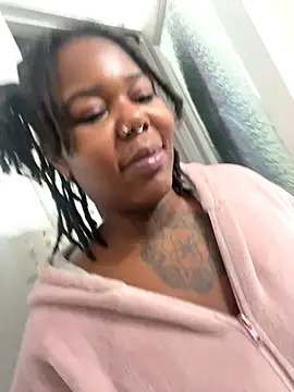 Goddess Nafeesha online show from 12.15.25