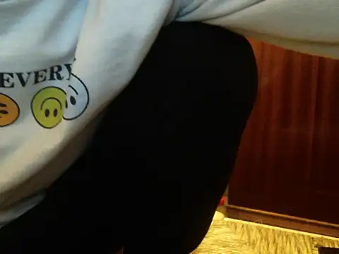 Snapshot of bravo23toro chatting on 01.12.26 bravo23toro online show from 01.12.26