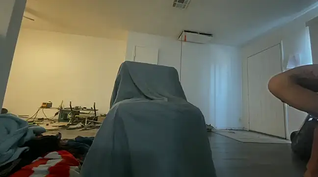 freakzmexx online show from 12.19.24