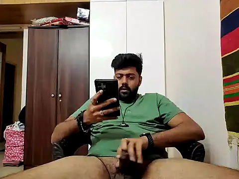 Hornie small Dick01 online show from 02.04.25