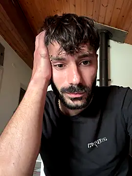 Snapshot of fisicato chatting on 09.25.25 fisicato online show from 09.25.25