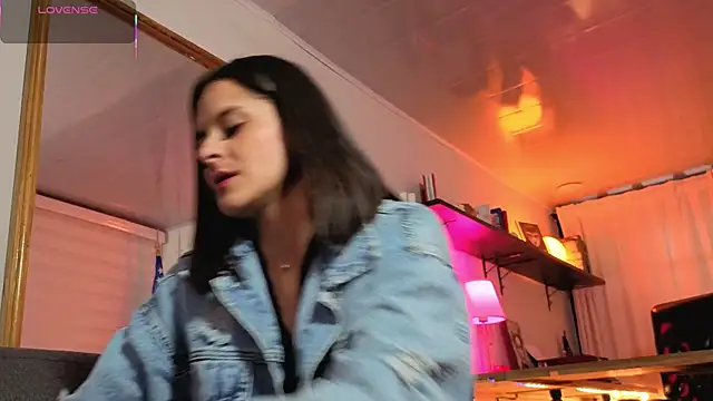 Alice milf  online show from 09.12.25