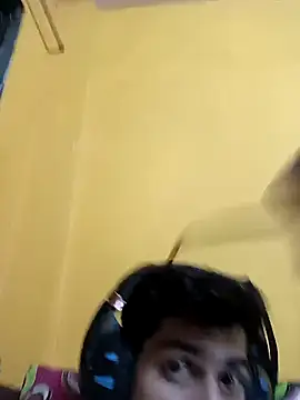 Snapshot of INDIAN_PRINCE_01 chatting on 03.22.25 INDIAN PRINCE 01 online show from 03.22.25