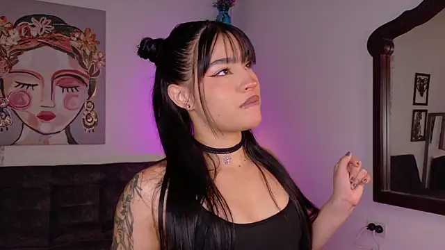 Snapshot of melody_cute10 chatting on 03.05.26 melody cute10 online show from 03.05.26