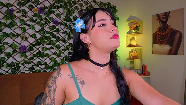 Snapshot of melody_cute10 chatting on 04.14.26 melody cute10 online show from 04.14.26