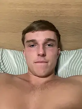 Snapshot of heyaeric chatting on 03.02.26 heyaeric online show from 03.02.26