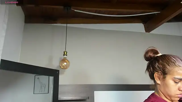 SaraaJhonsonn online show from 04.07.26