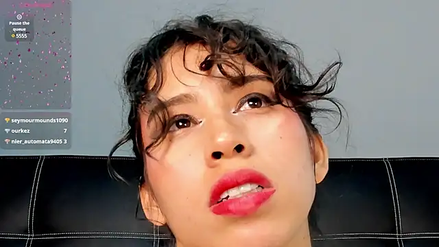 Snapshot of purplay_98 chatting on 01.18.25 purplay 98 online show from 01.18.25