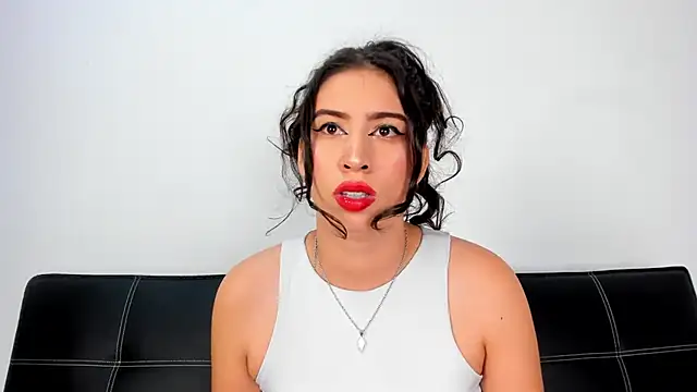 Snapshot of purplay_98 chatting on 11.14.25 purplay 98 online show from 11.14.25